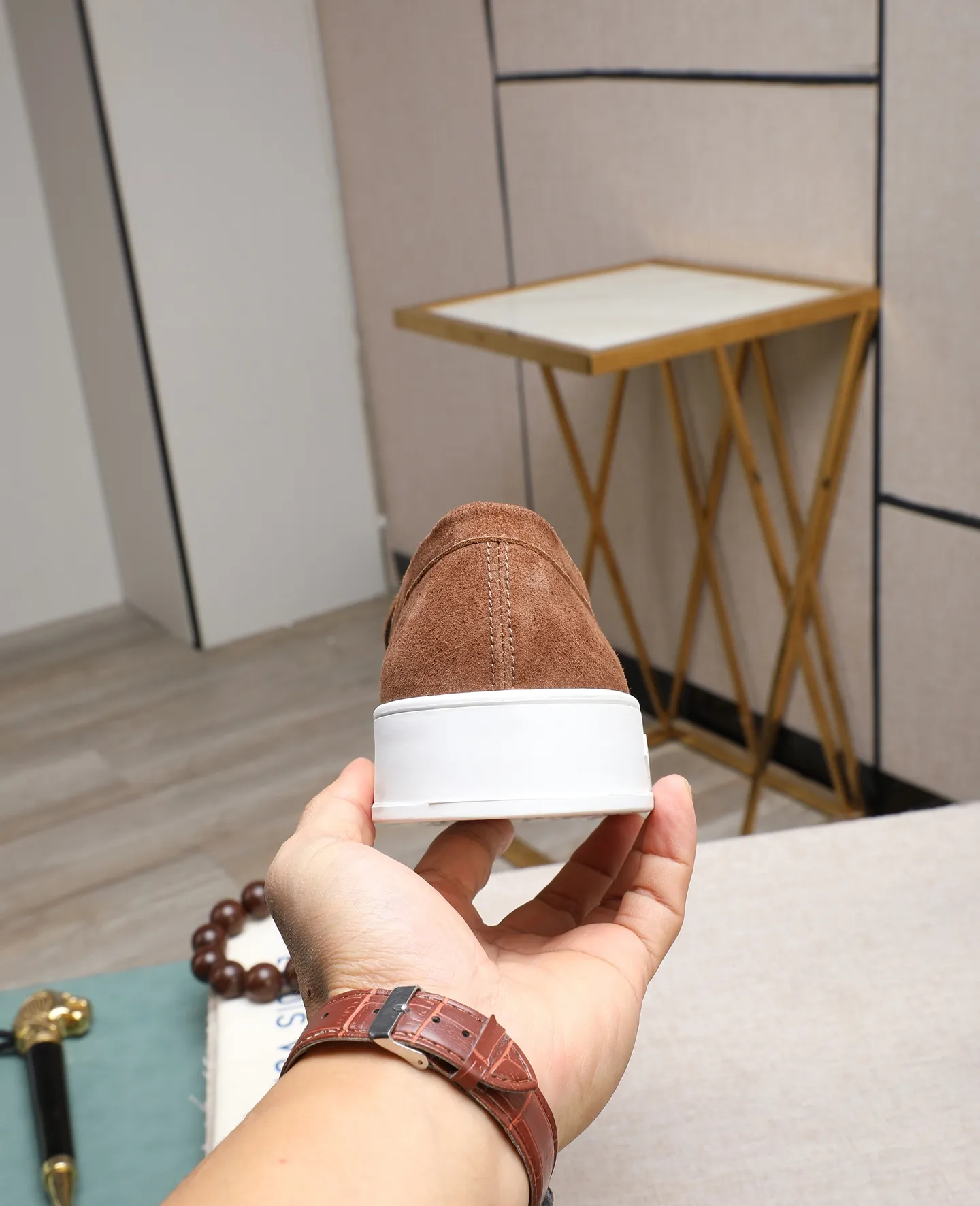 Men's shoes 💰440 📛📛【LOUIS VUITTON】Louis Vuitton official website synchronized new products 👟Milan fashion catwalk style 🇰🇾🇰🇾LV family logo, celebrity style, a must-have for fashionistas ⚠️First-layer calfskin ➕Genuine leather lining ➕Official website original version special outsole 👞Number 38-44